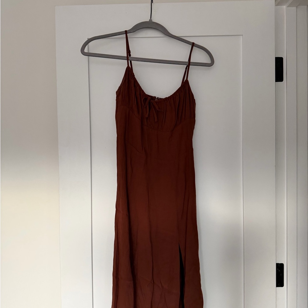 Aritzia Sunday Best Women's Brown Slip Dress with Spaghetti Straps